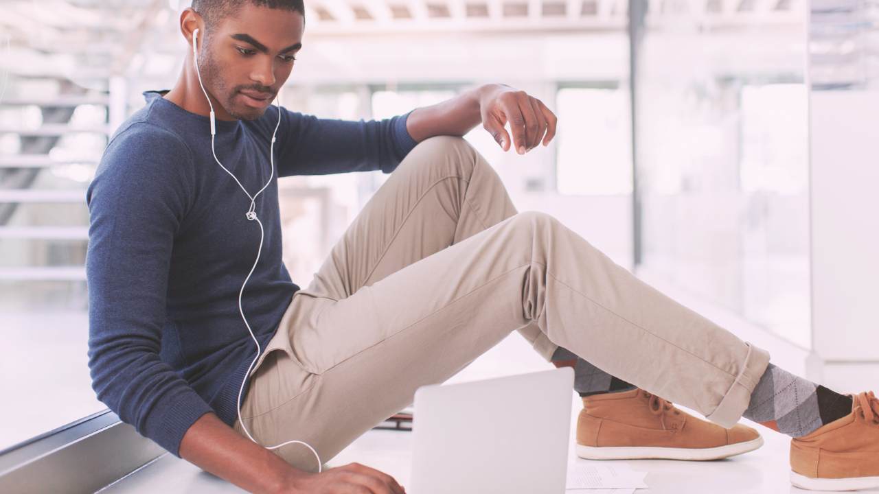 Men's athleisure pants for work and play.
