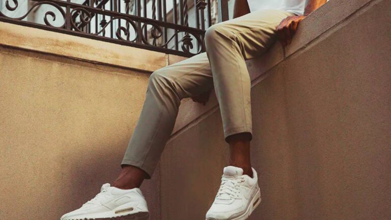 This Just In: The Cuts AO Jogger Doesn't Disappoint